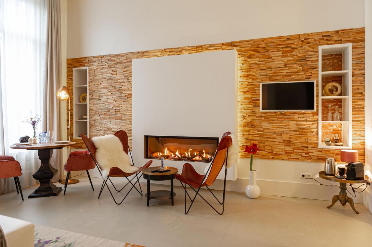 Bossche Suites Stationsweg デン・ボッシュ エクステリア 写真